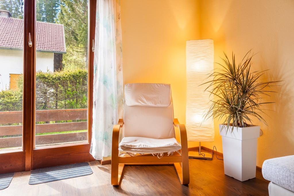 Bed and Breakfast Haus Sieben - Singer Lydia à Kotschach-Mauthen Extérieur photo